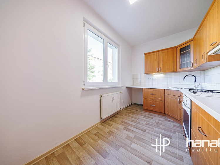 Pronájem bytu 3+1, 62 m² (10 z 21)