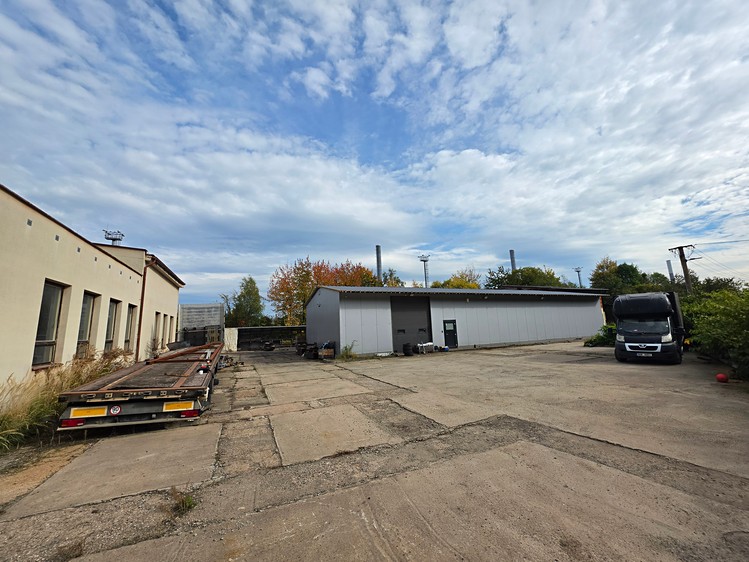 Комерційне приміщення на продаж, 600 м² (49 з 65)