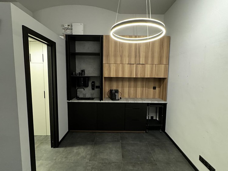 Pronájem komerčního prostoru, 24 m² (3 z 11)