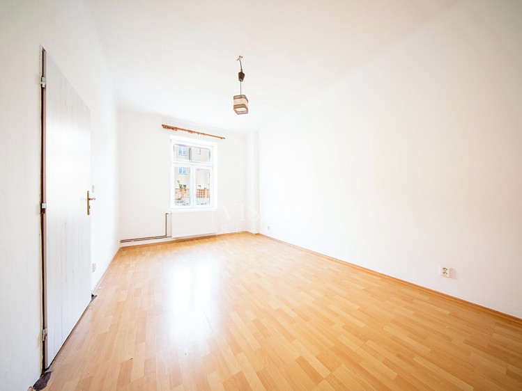 Квартира 4+1 в оренду, 72 м² (11 з 12)