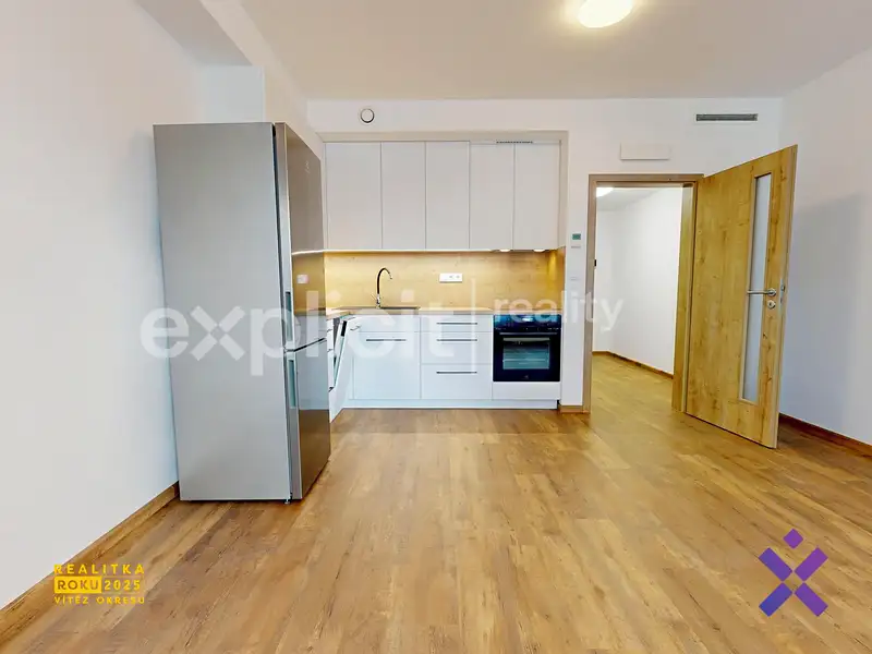 Pronájem bytu 1+kk 33 m², Uherský Brod – náhled fotky 1