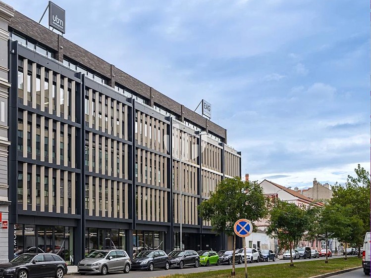 Комерційне приміщення в оренду, 397 м² (1 з 10)