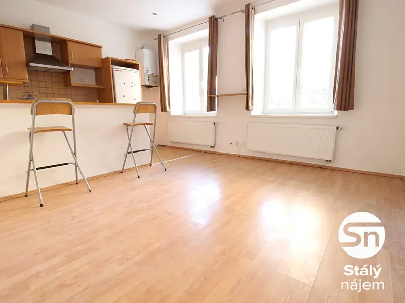 Pronájem bytu 2+kk 36 m², Praha – náhled fotky 2