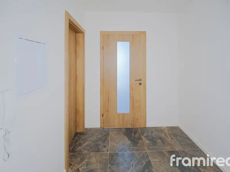 Pronájem bytu 1+kk 26 m², Veselí nad Moravou – náhled fotky 3