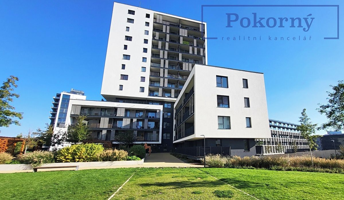 Pronájem bytu 1+kk 32 m²