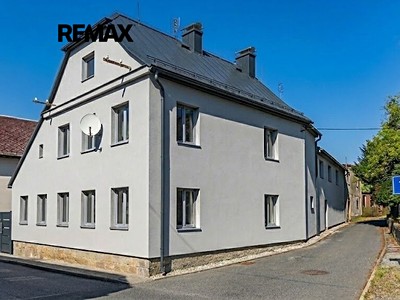 Будинок на продаж, 500 м² (2 з 63)