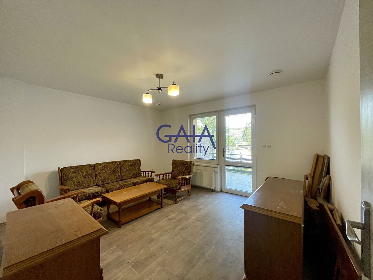 Prodej rodinného domu 72 m², pozemek 694 m² – fotografie 3