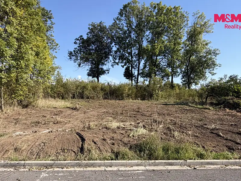 Prodej stavebního pozemku 931 m², Čepí – náhled fotky 3