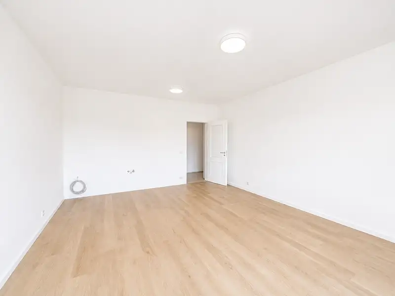 Prodej bytu 1+kk 36 m², Praha – náhled fotky 3
