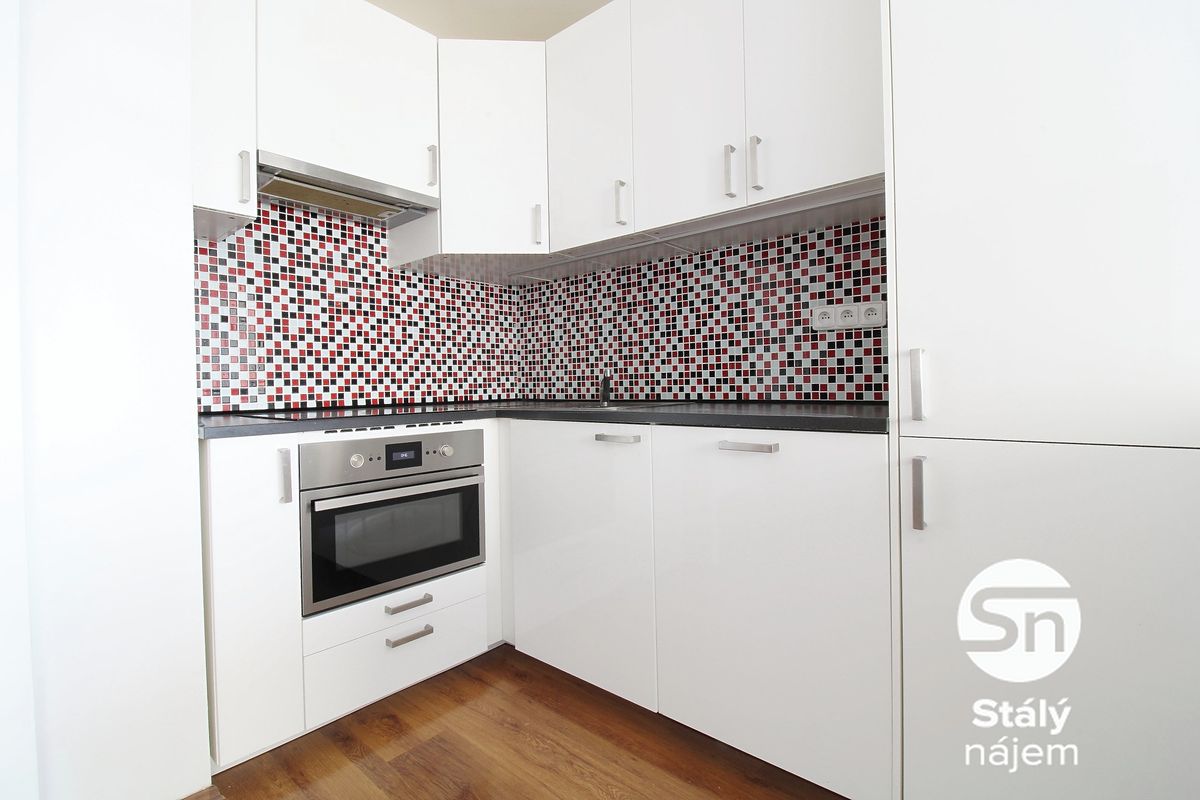 Pronájem bytu 2+kk 41 m², Praha – fotka 1 z 3