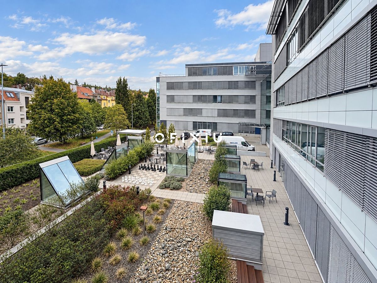 Pronájem kanceláře 1626 m² – fotografie 3