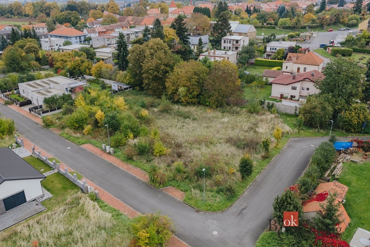 Prodej stavebního pozemku 939 m² – fotografie 5