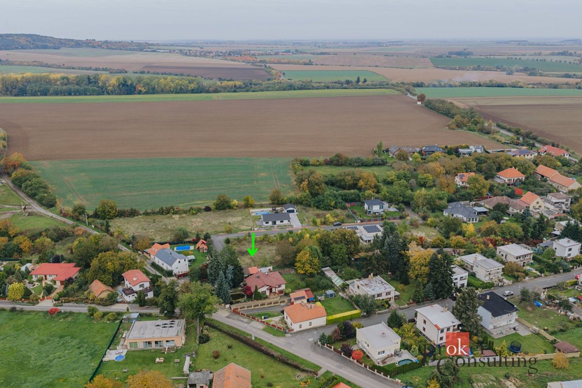 Prodej stavebního pozemku 939 m² – fotografie 2