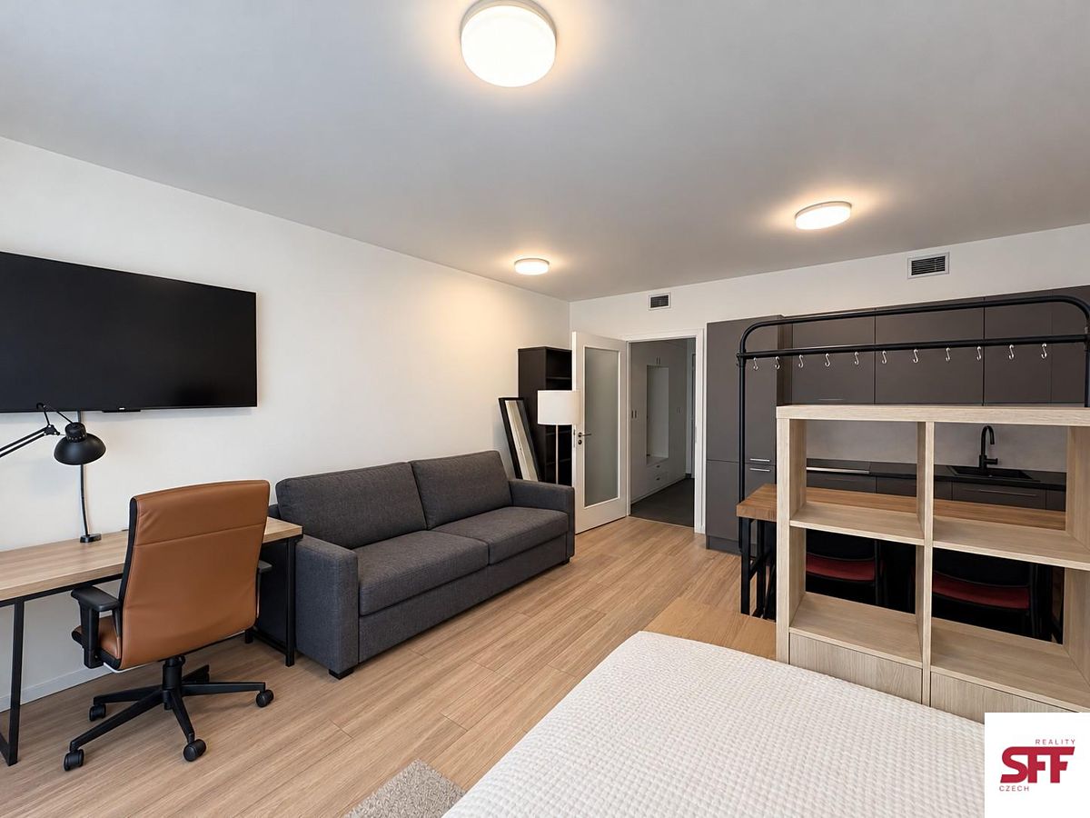 Pronájem bytu 1+kk 36 m², Praha – fotka 1 z 3