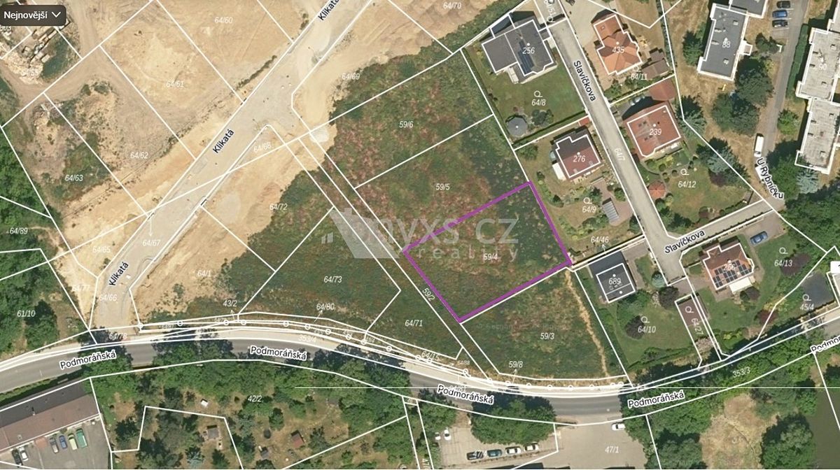 Prodej stavebního pozemku 967 m² – fotografie 5