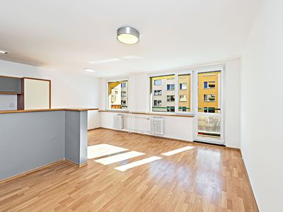 Pronájem bytu 3+kk 75 m²