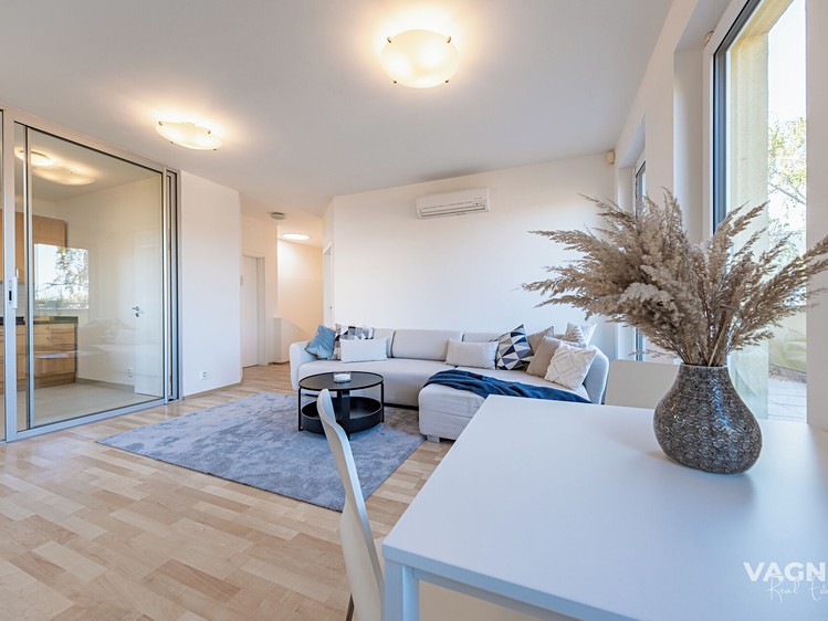 Prodej bytu 3+kk, 94 m² (6 z 32)