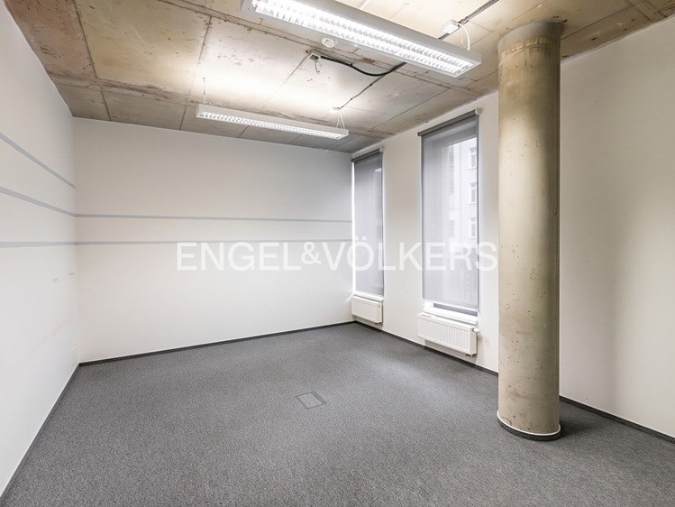 Комерційне приміщення в оренду, 185 м² (4 з 7)