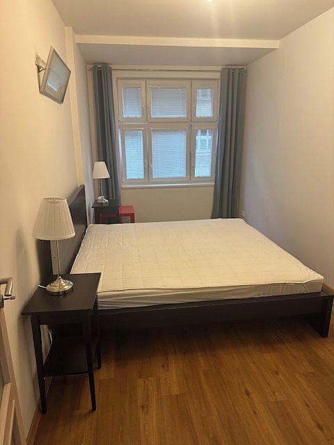 Pronájem bytu 2+kk 48 m² – fotografie 4