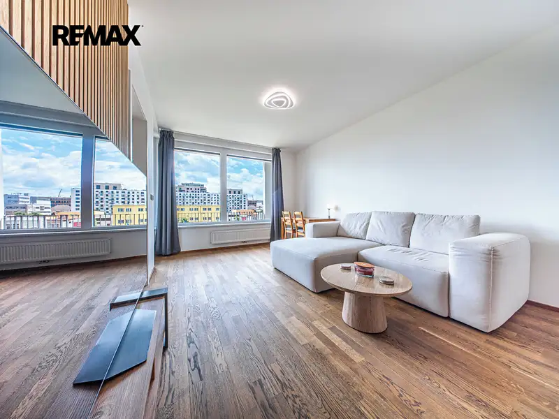Prodej bytu 2+kk 56 m², Praha – náhled fotky 2