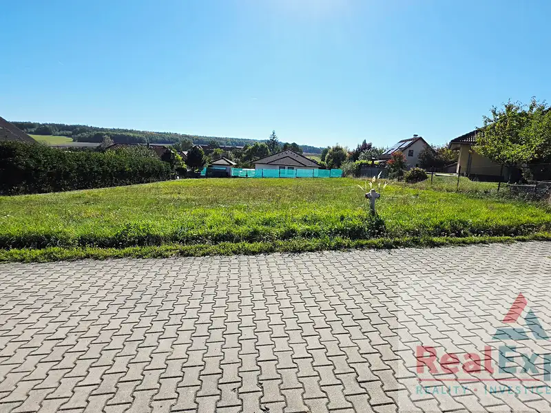 Prodej stavebního pozemku 1307 m², Zahořany – náhled fotky 2
