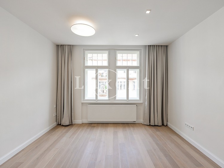 Квартира 3+kk в оренду, 93 м² (1 з 16)
