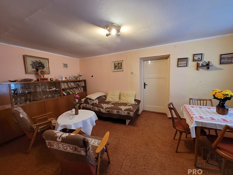 Prodej domu, 87 m² (6 z 13)