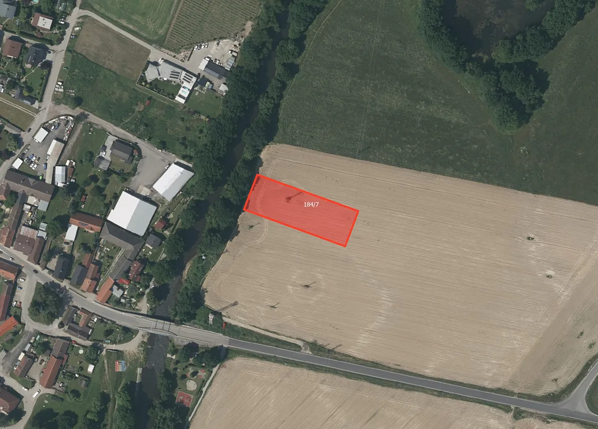 Prodej pole 15862 m²