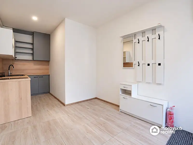 Prodej kanceláře 31 m², Brno – náhled fotky 2
