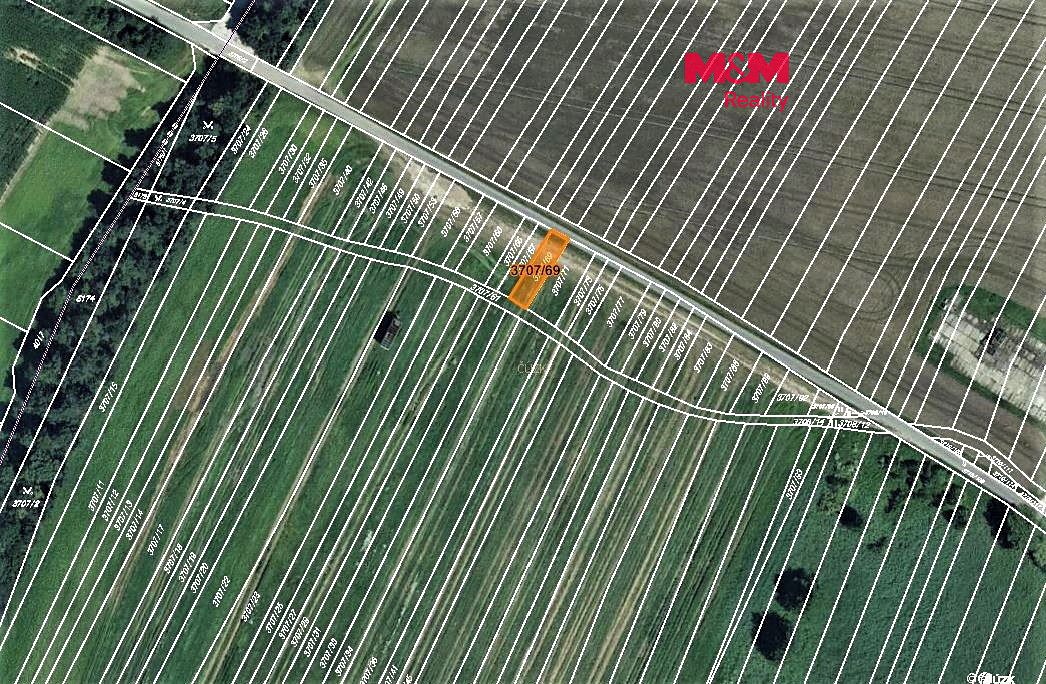 Prodej pole 111 m², Vracov – fotka 1 z 3