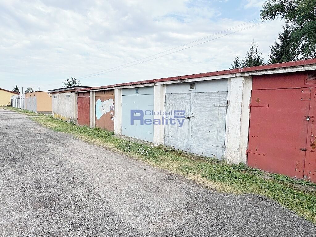Prodej garáže 18 m², Pardubice – fotka 1 z 3