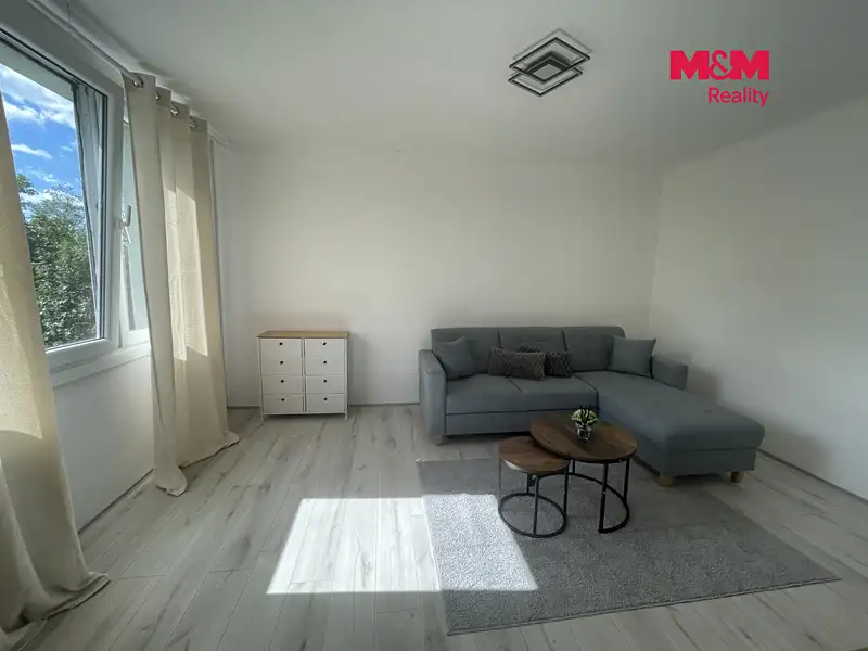 Prodej bytu 1+1 35 m², Krupka – náhled fotky 3