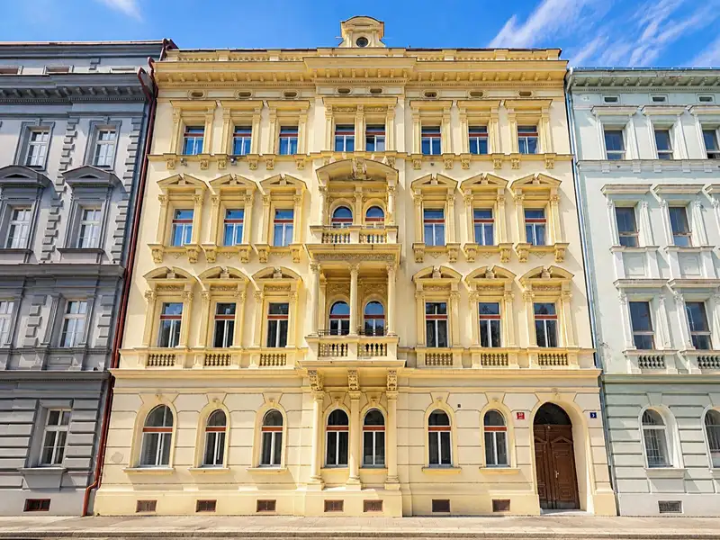 Prodej garáže 16 m², Praha – náhled fotky 1