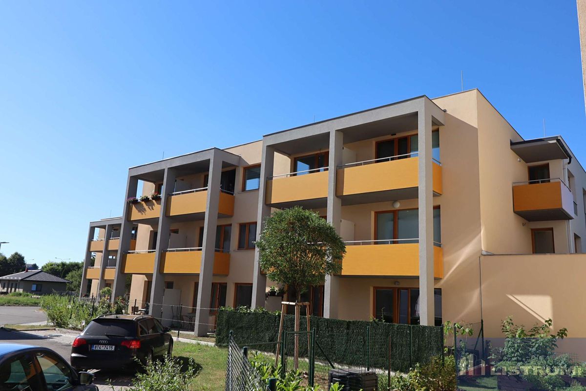 Pronájem bytu 1+kk 36 m²