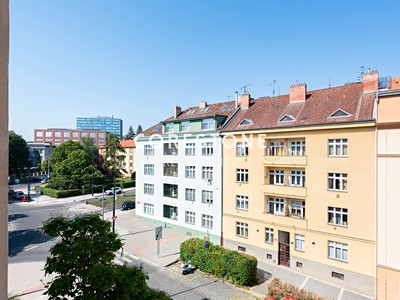 Prodej bytu 3+kk, 100 m² (3 z 15)