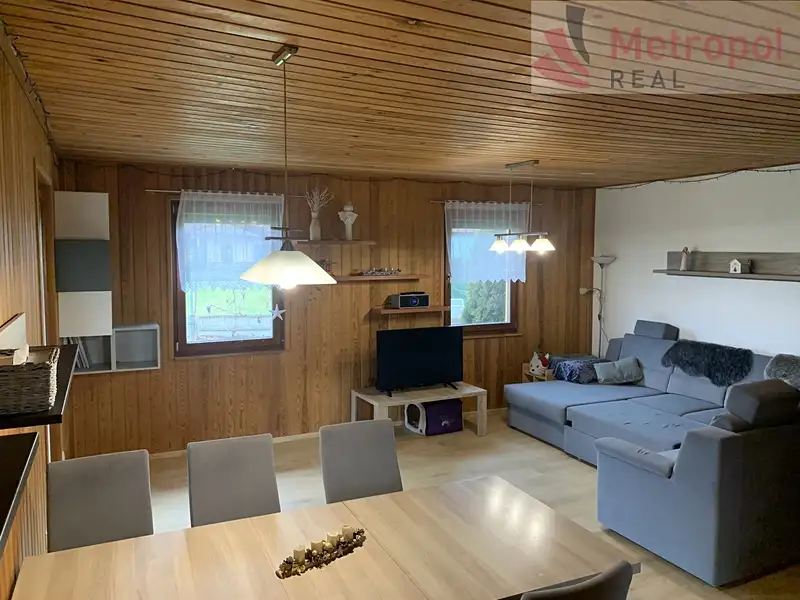 Prodej rodinného domu 140 m², pozemek 696 m², Moravany – náhled fotky 2