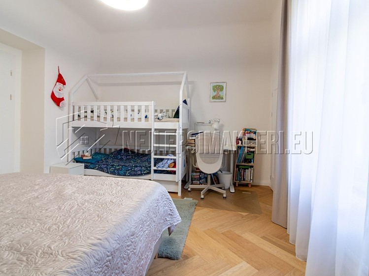Pronájem bytu 2+kk, 55 m² (10 z 17)