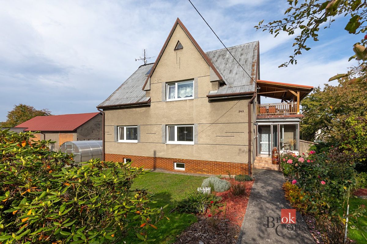 Prodej rodinného domu 192 m², pozemek 1158 m², Petřvald – fotka 1 z 3