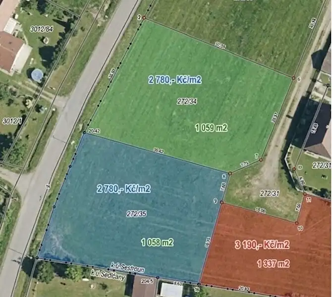 Prodej stavebního pozemku 1059 m², Sedlčany – náhled fotky 1