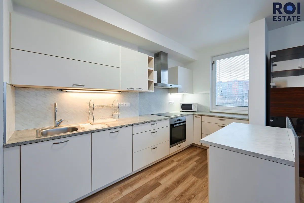 Pronájem bytu 3+kk 80 m²