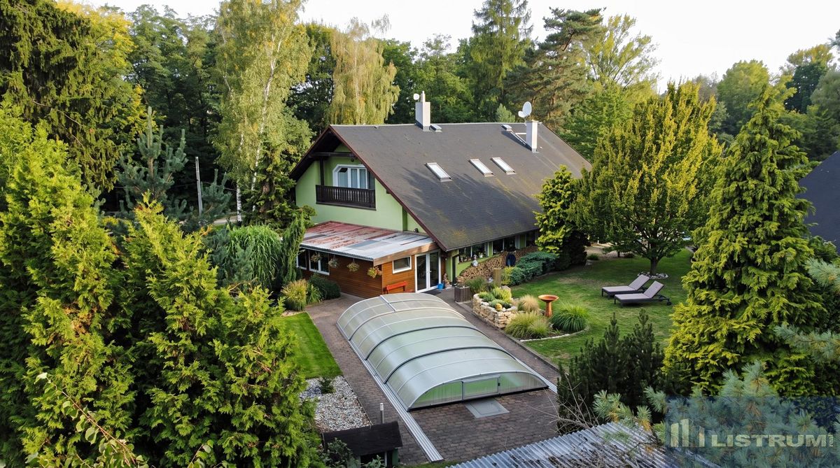 Prodej rodinného domu 340 m², pozemek 2165 m², Vratimov – fotka 1 z 3