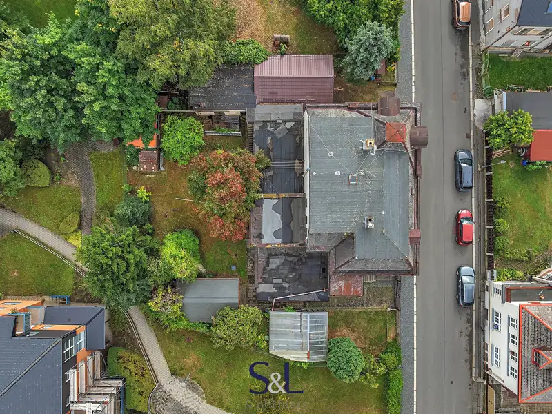 Prodej rodinného domu 280 m², pozemek 888 m², Nový Bor – náhled fotky 3