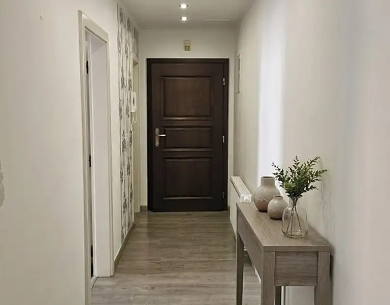 Prodej bytu 2+1 62 m², Praha – náhled fotky 2