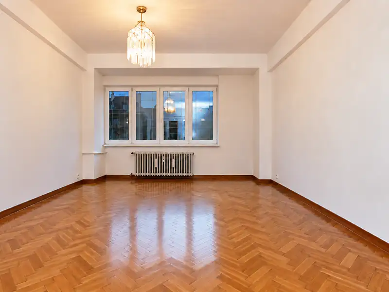 Prodej bytu 2+1 93 m², Praha – náhled fotky 1