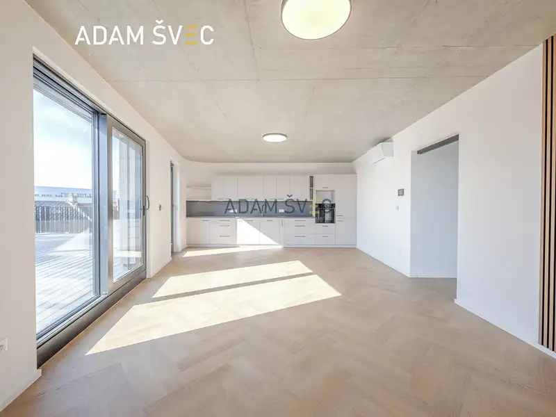 Pronájem bytu 4+kk 121 m², Olomouc – náhled fotky 2