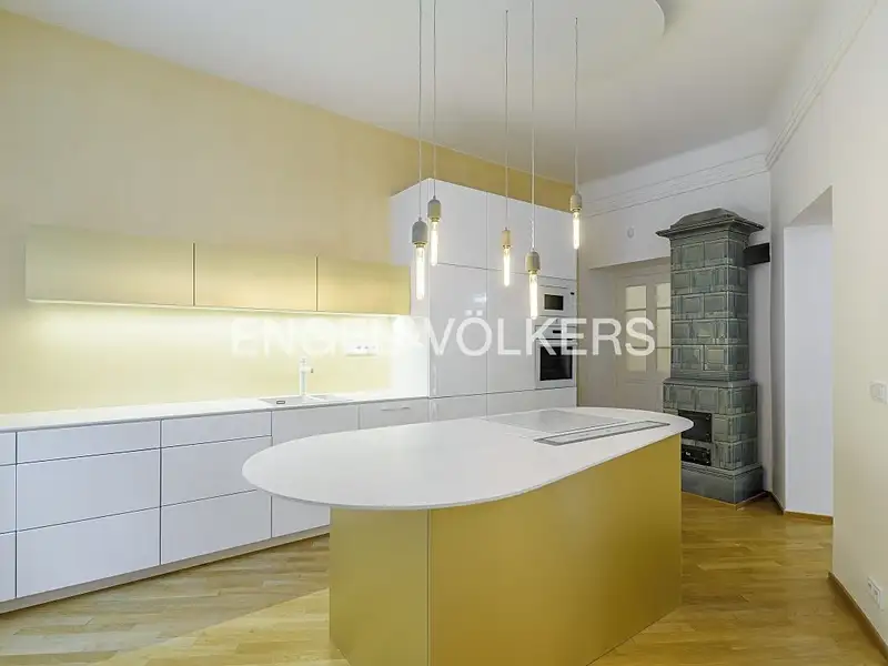 Pronájem bytu 3+kk 137 m², Praha – náhled fotky 3
