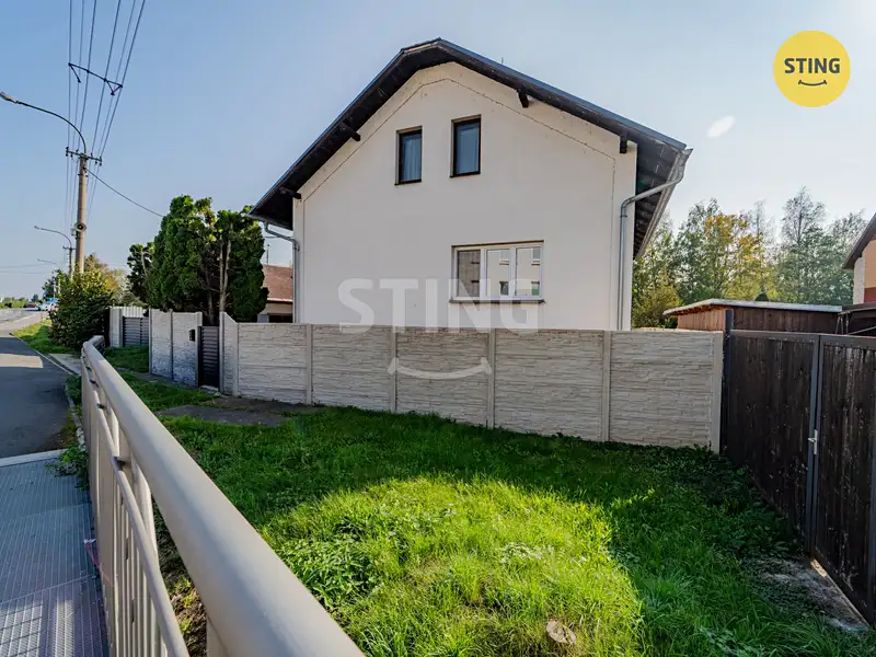 Prodej rodinného domu 290 m², pozemek 1301 m², Opava – náhled fotky 2
