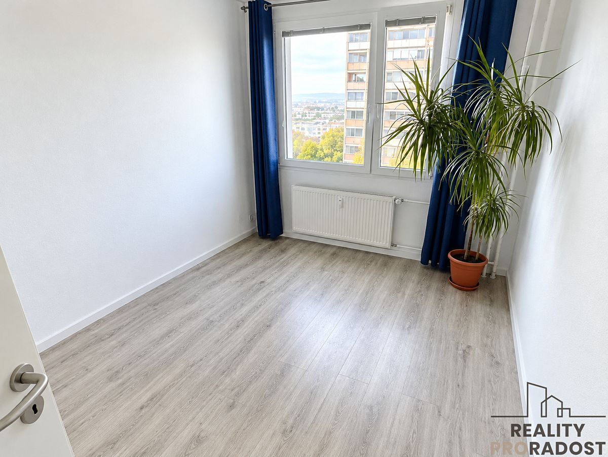 Pronájem bytu 3+kk 68 m² – fotografie 2