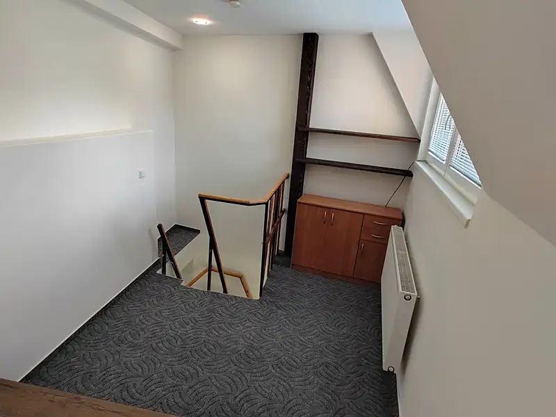 Pronájem bytu 2+kk 20 m², Kolín – náhled fotky 2