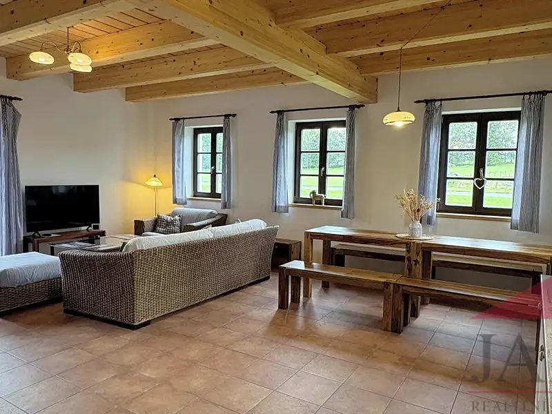 Prodej rodinného domu 187 m², pozemek 2125 m², Srní – náhled fotky 3